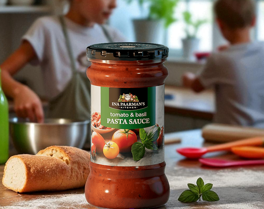 Ina Paarman | Tomato & Basil Pasta Sauce