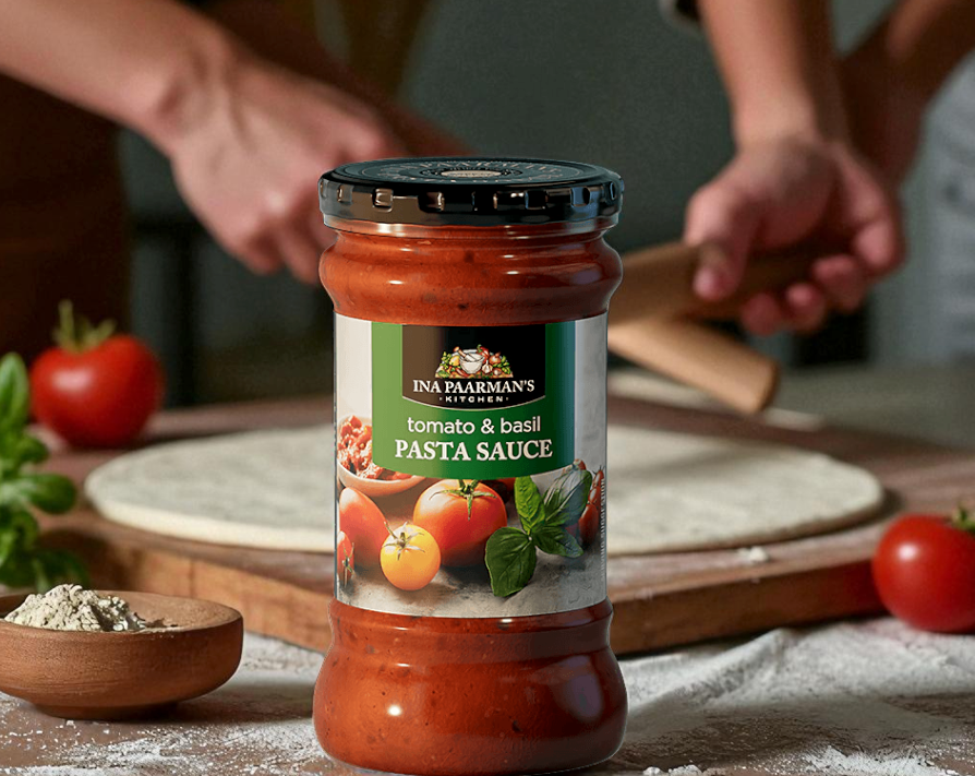 Ina Paarman | Tomato & Basil Pasta Sauce